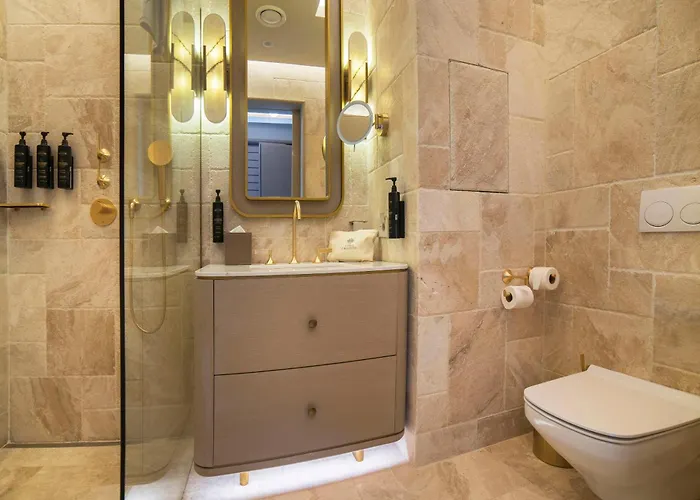 Cunda Callisto & Adult Only 14